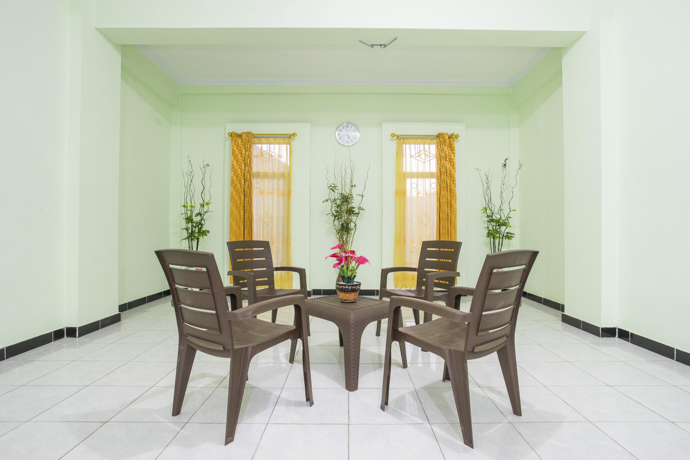 Reddoorz Syariah Near Alun Alun Wonosari Hotel Kültér fotó