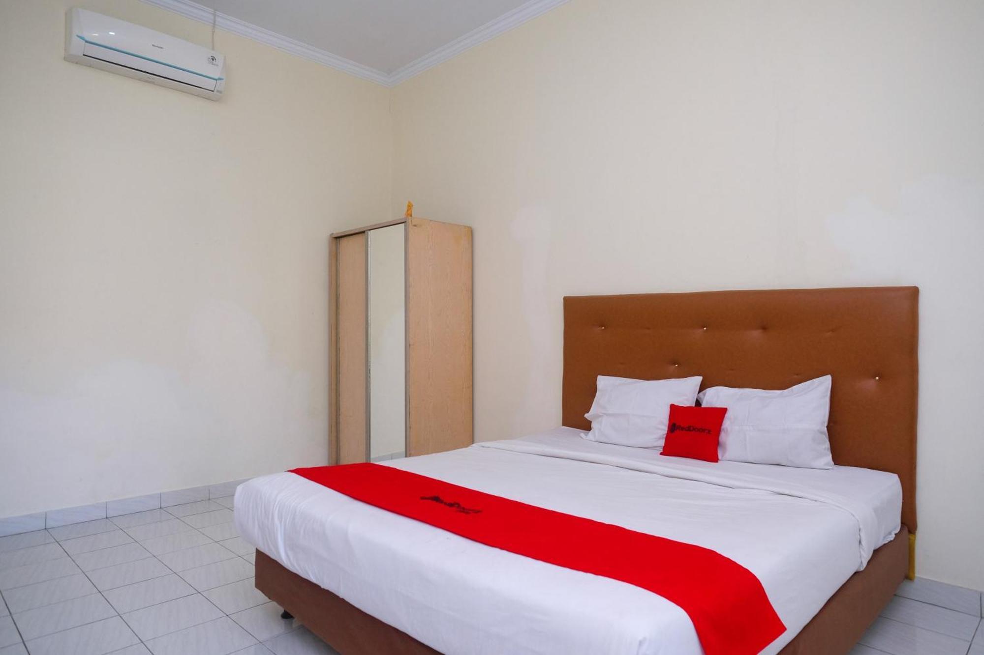 Reddoorz Syariah Near Alun Alun Wonosari Hotel Kültér fotó