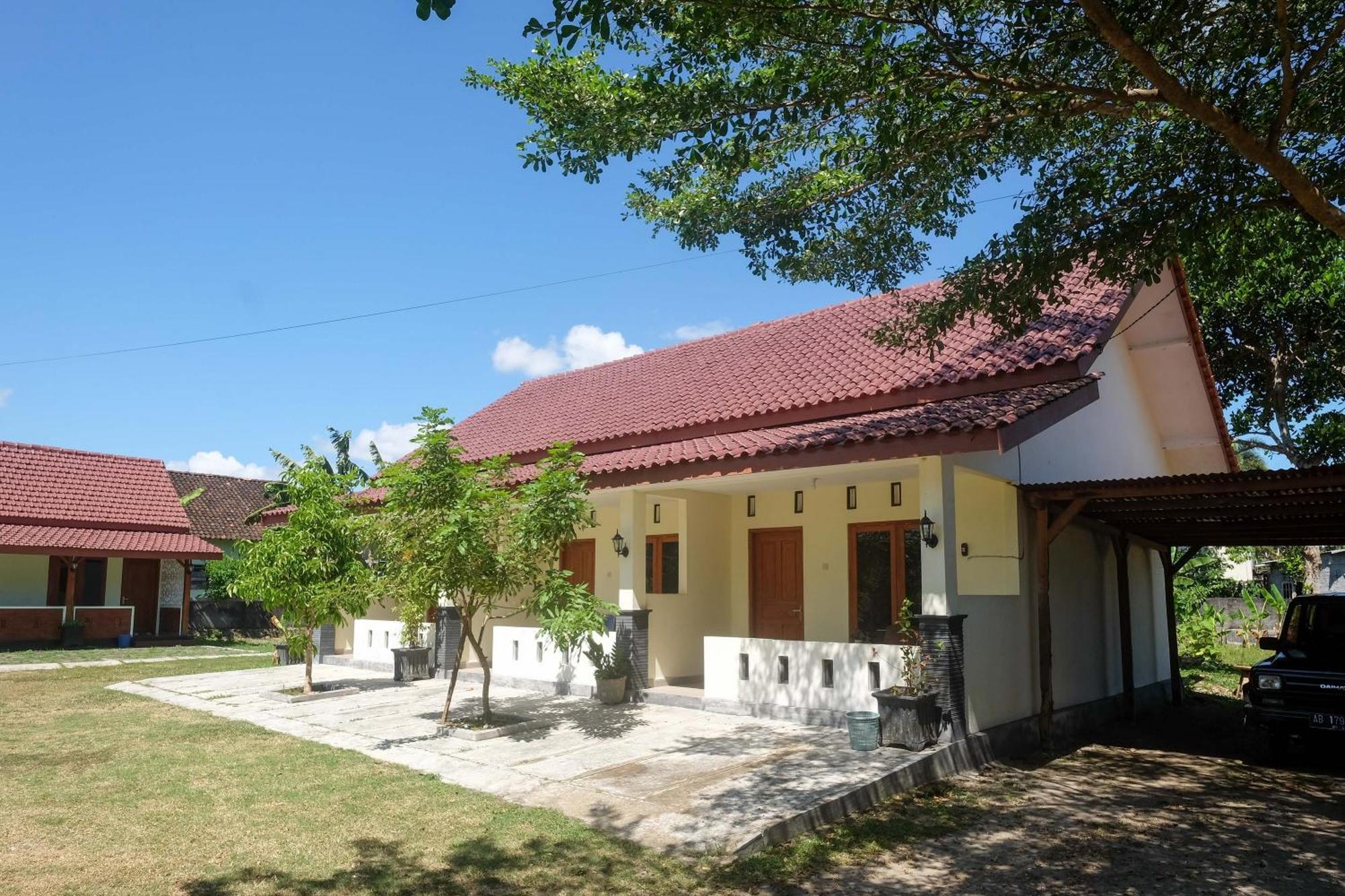 Reddoorz Syariah Near Alun Alun Wonosari Hotel Kültér fotó