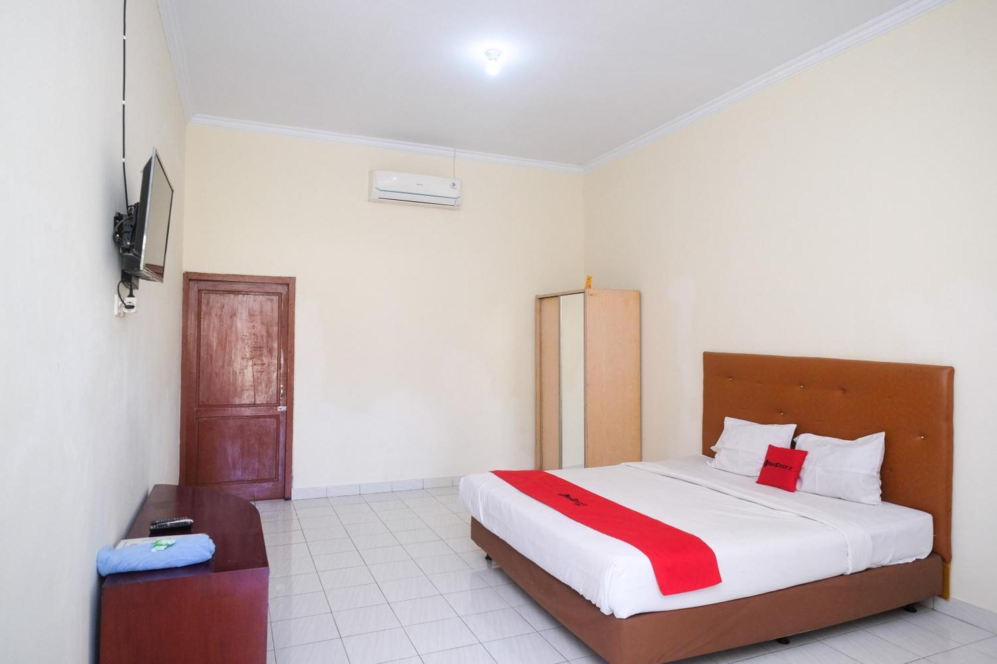 Reddoorz Syariah Near Alun Alun Wonosari Hotel Kültér fotó