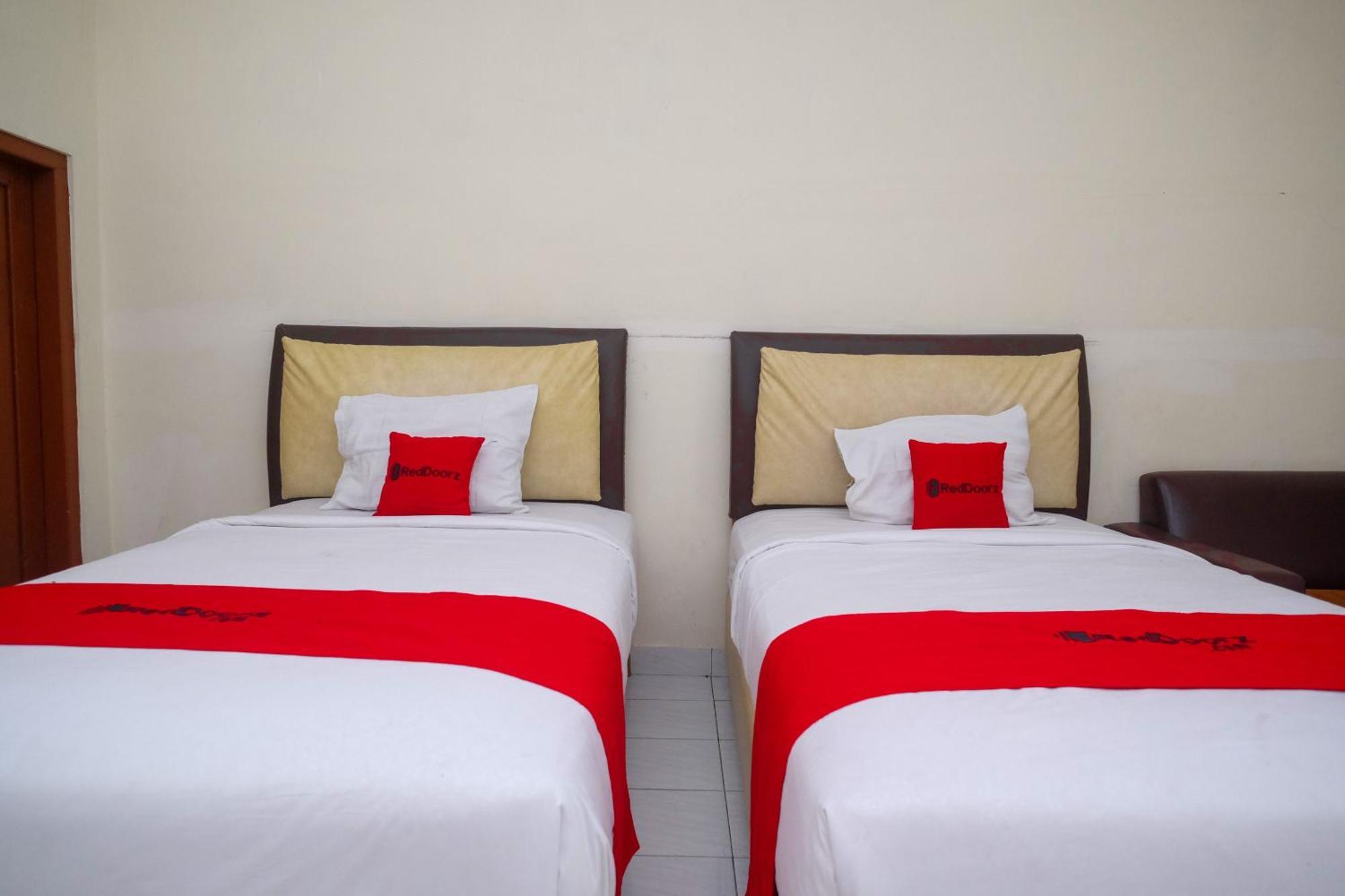 Reddoorz Syariah Near Alun Alun Wonosari Hotel Kültér fotó